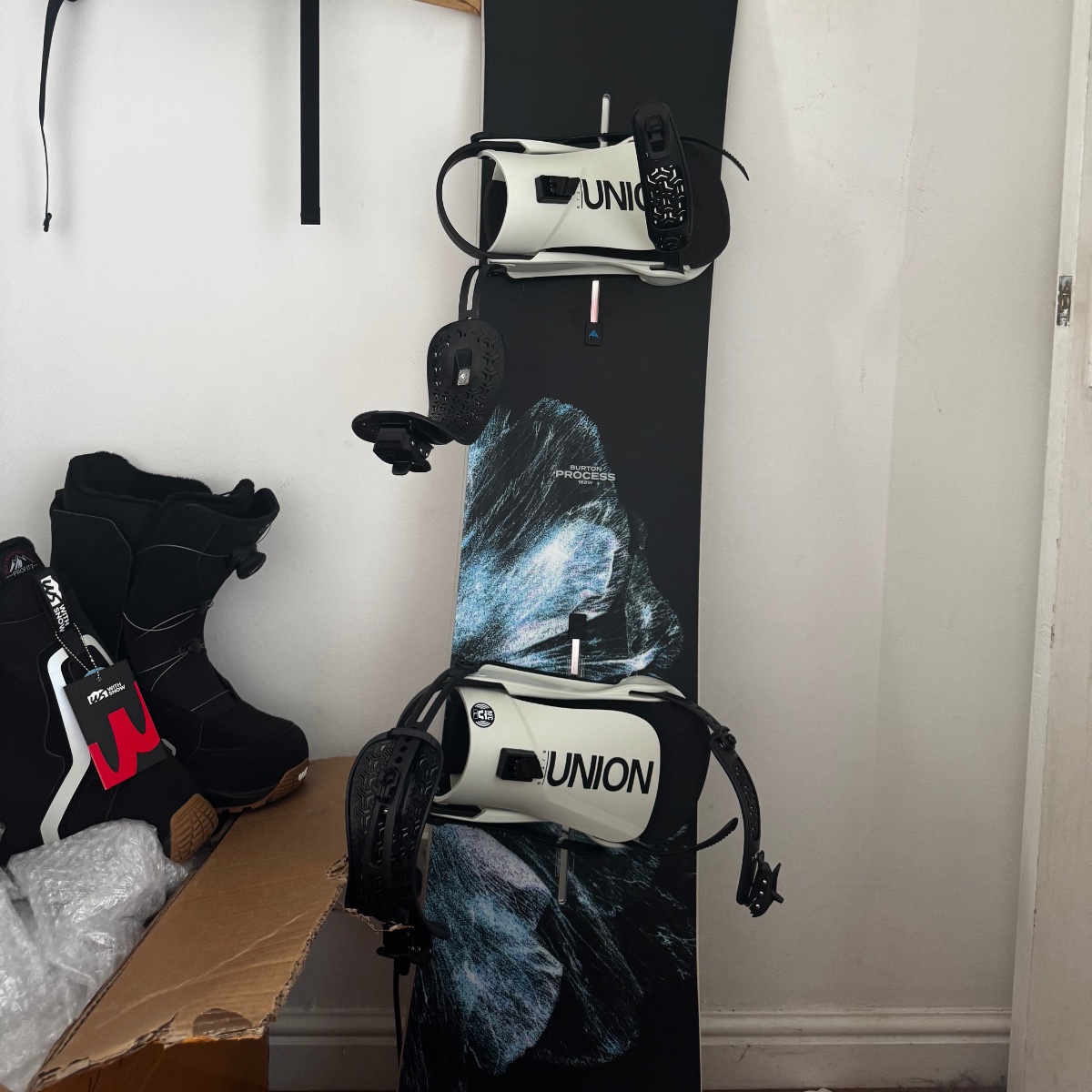 Burton Process Camber Snowboard 162W — $380.00 | Boardom